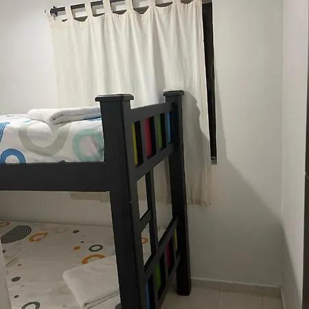 Familiar. Apartamento *